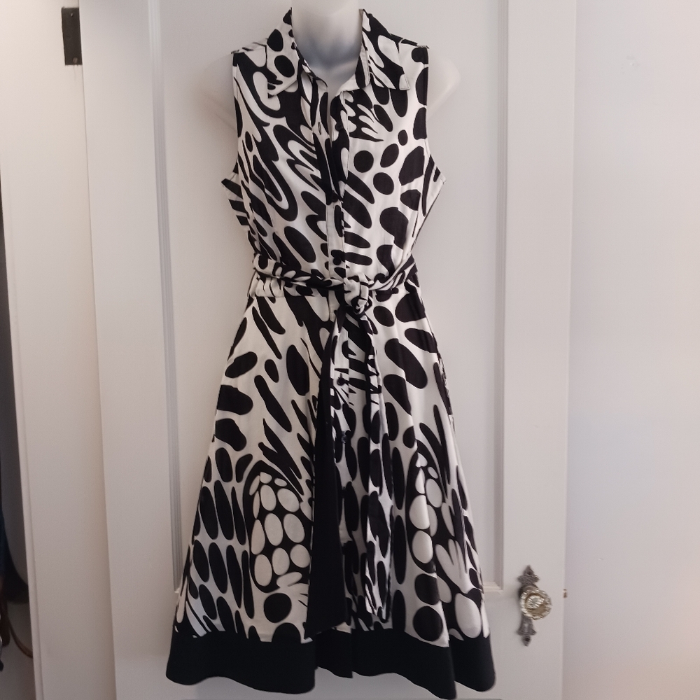 Black And White Sleeveless Dress